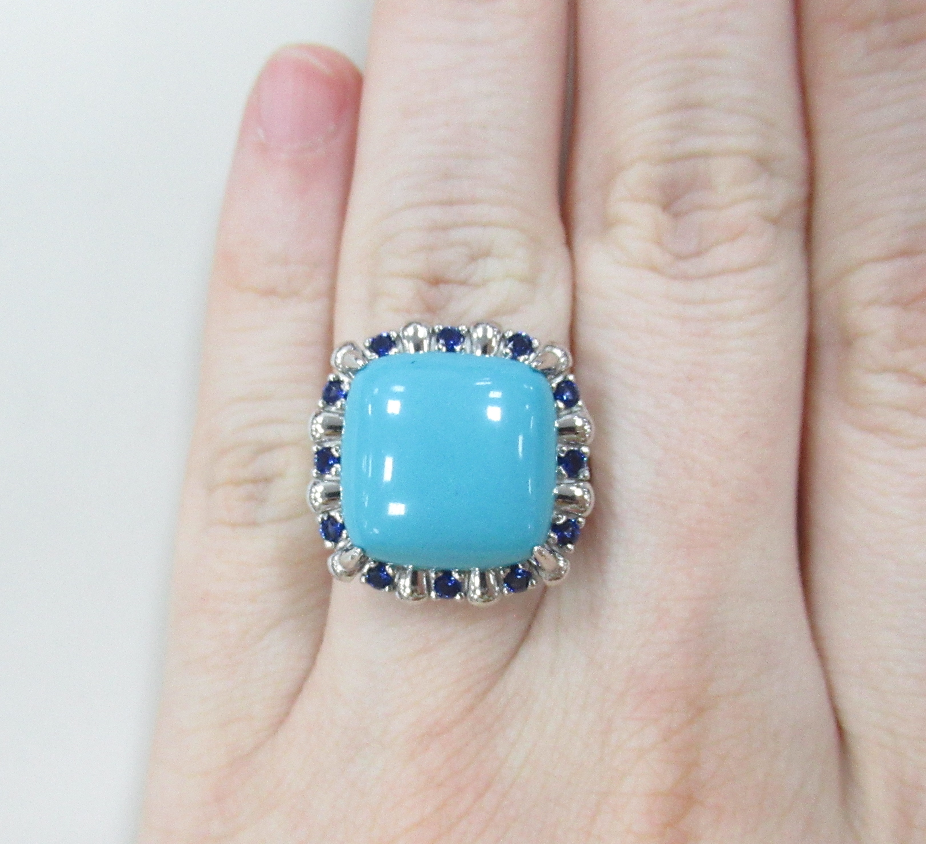 Серебряное кольцо с бирюзой